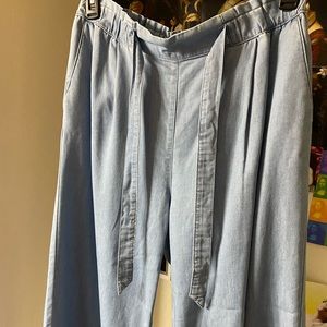 h&m wide leg jeans. size 10